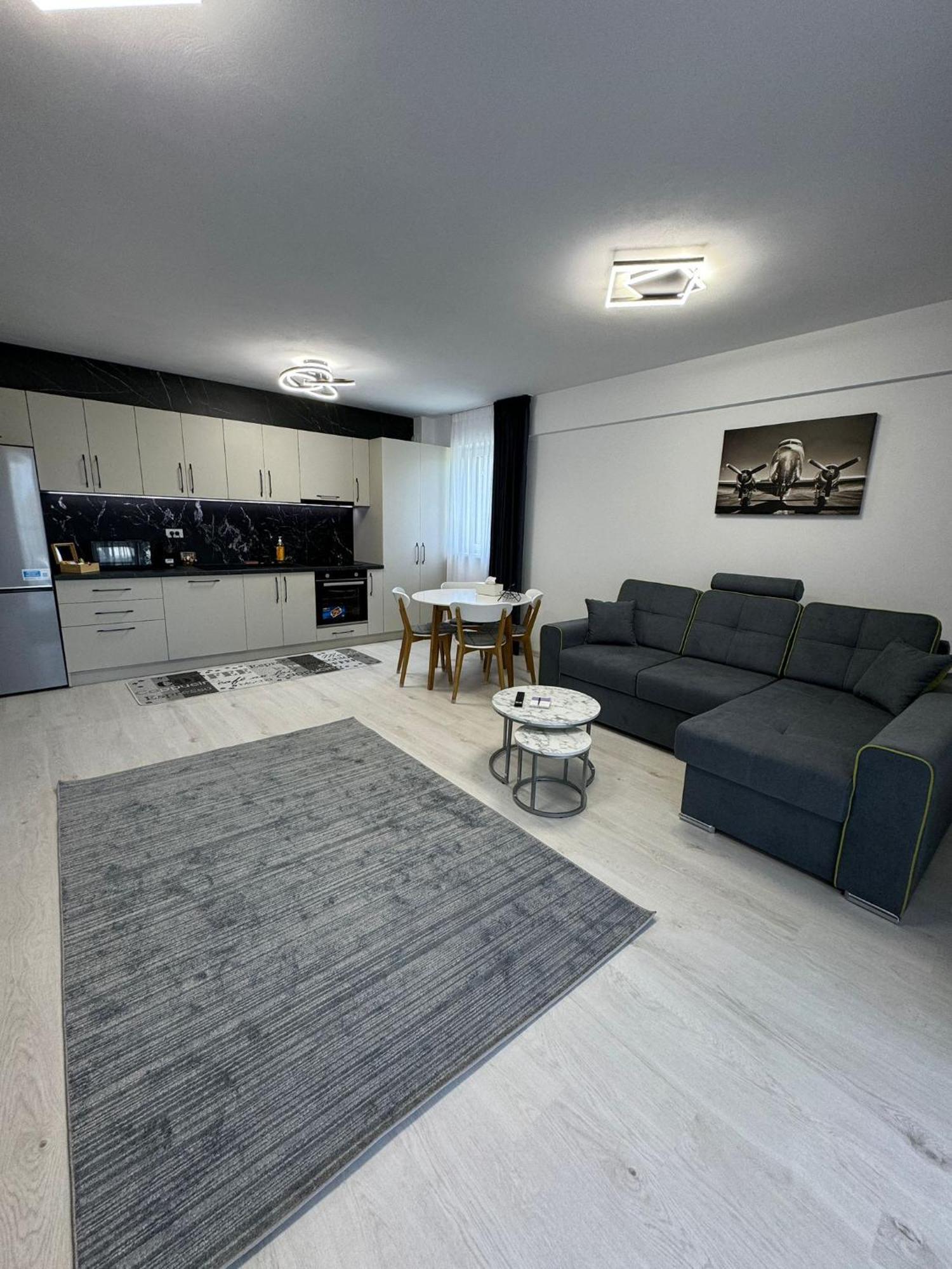 Palladium Apartament Braşov Buitenkant foto